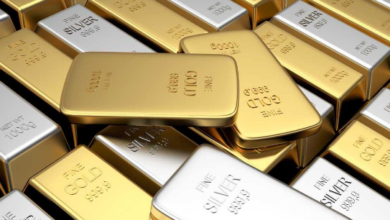 "رحيل الذهب عن قمة التاريخ: تصاعد التوترات الإقليمية يلقي بظلاله على الأسواق المالية"